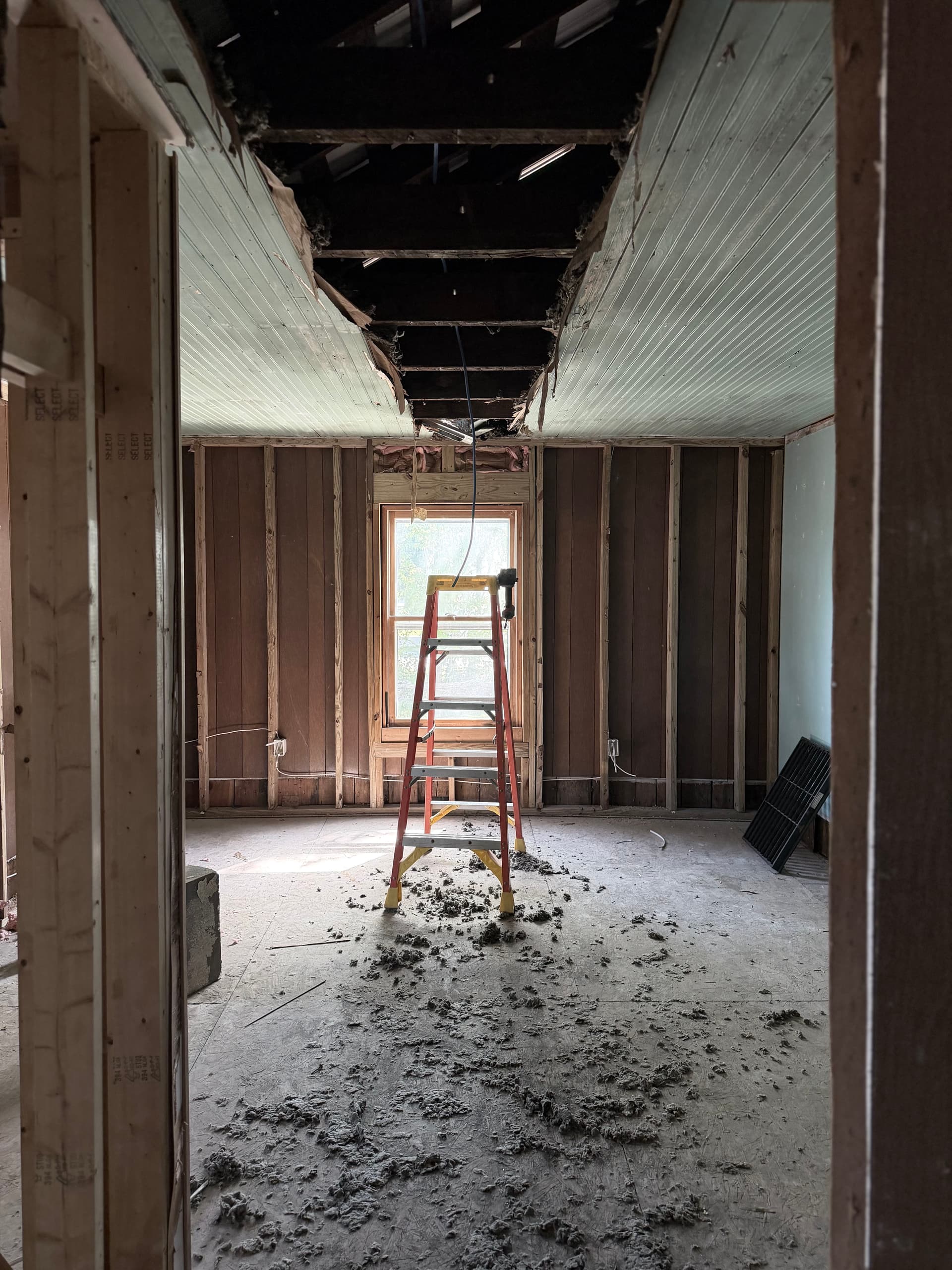 Gallery photos for Inside a Home Remodel Rough-In Electrical Walkthrough: Image #5