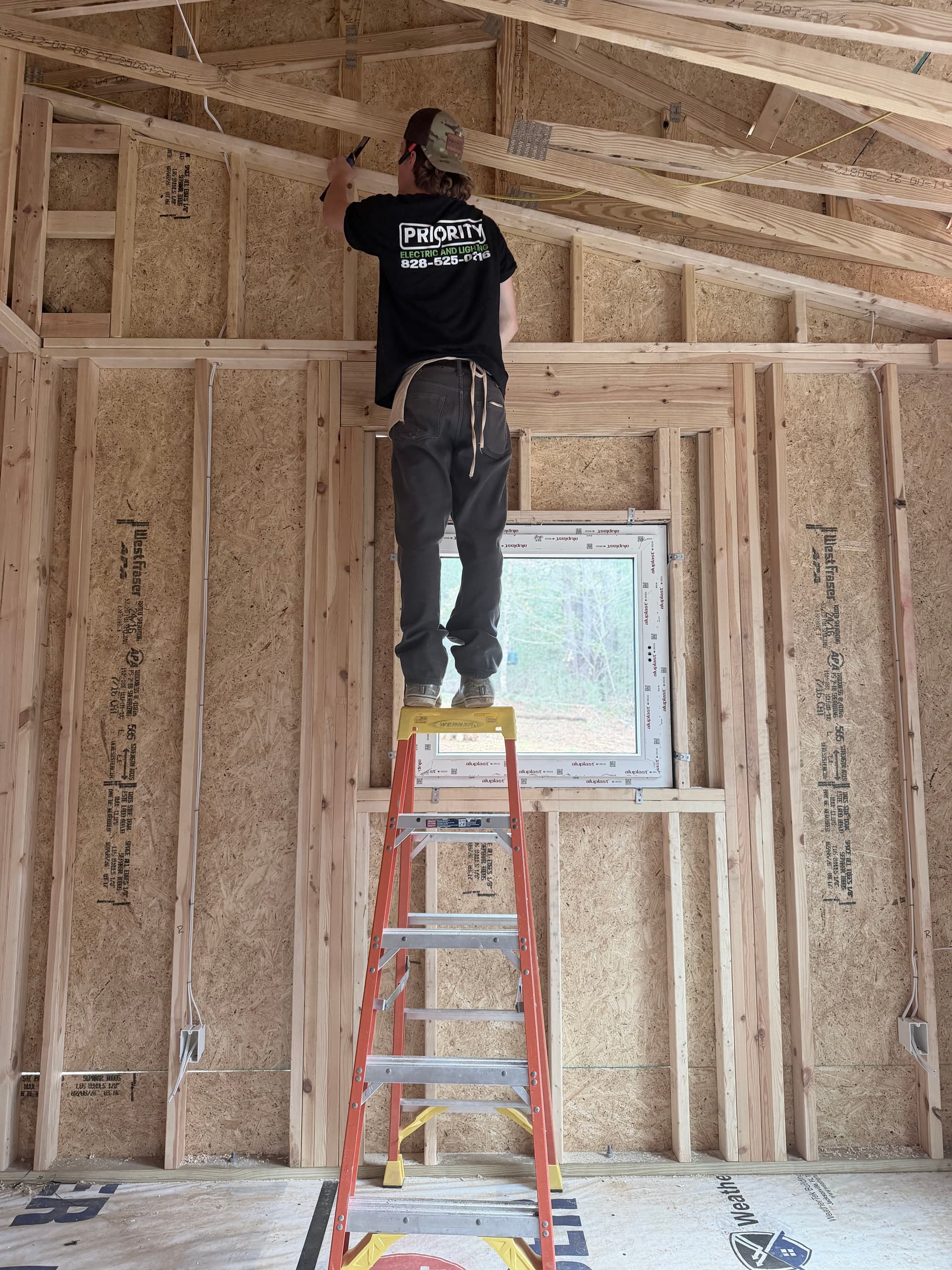 Gallery photos for Priority Electric and Lighting Shows Off New Construction Wiring Expertise: Image #3