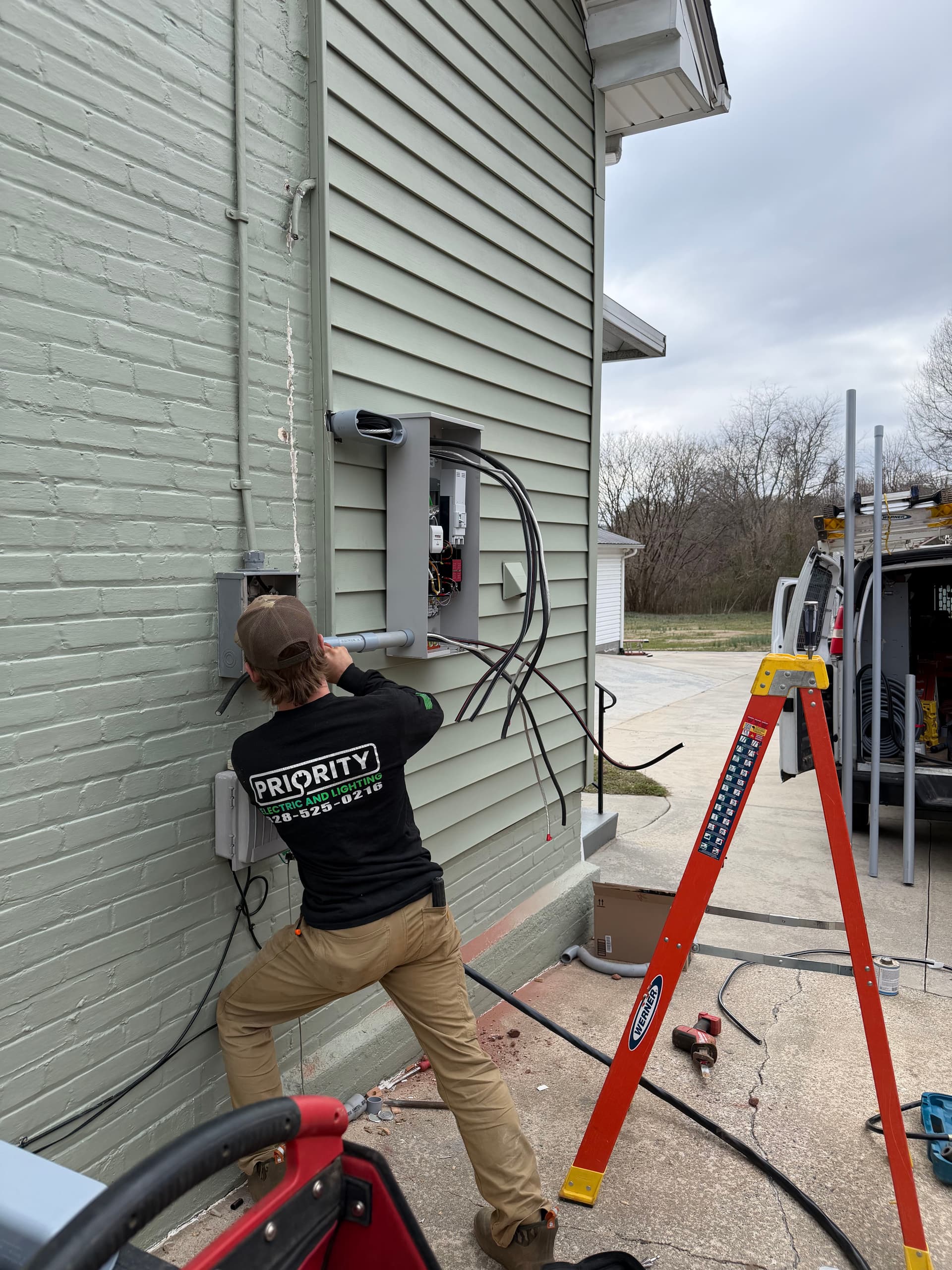 Gallery photos for Whole Home Generator Installation in Valdese NC: Image #1